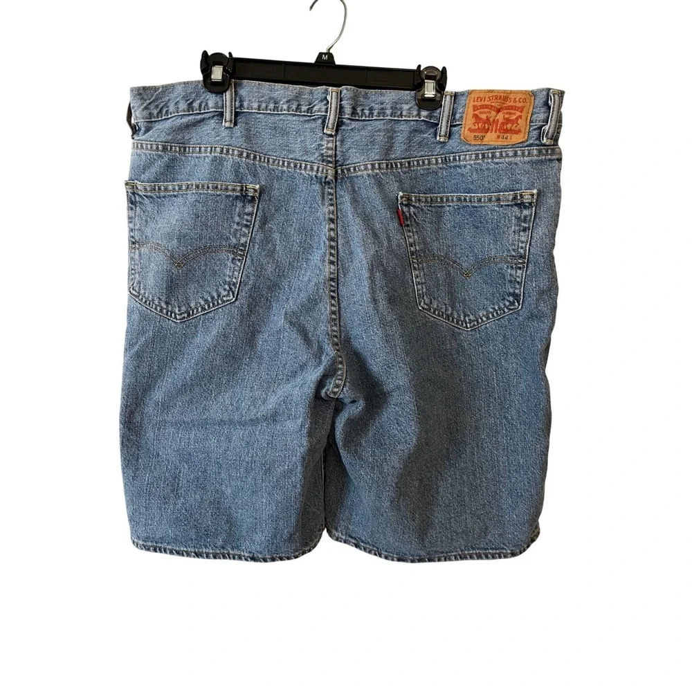 Levis 550 Relaxed Fit Denim Shorts Mens 44 Medium‎ Wash Blue Cotton Jean Shorts